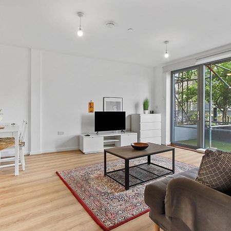 Centrally Located - Modern - 2Bed - 2Bath Apartment Londres Exterior foto