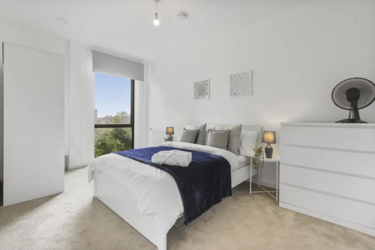 Centrally Located - Modern - 2Bed - 2Bath Apartment Londres Exterior foto