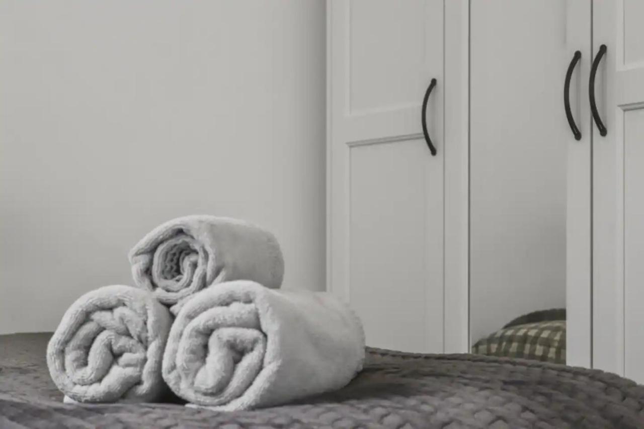 Centrally Located - Modern - 2Bed - 2Bath Apartment Londres Exterior foto
